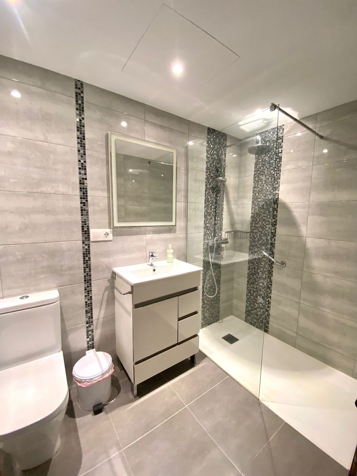 Appartement te koop in Fuengirola | 2 slaapkamers H5142139