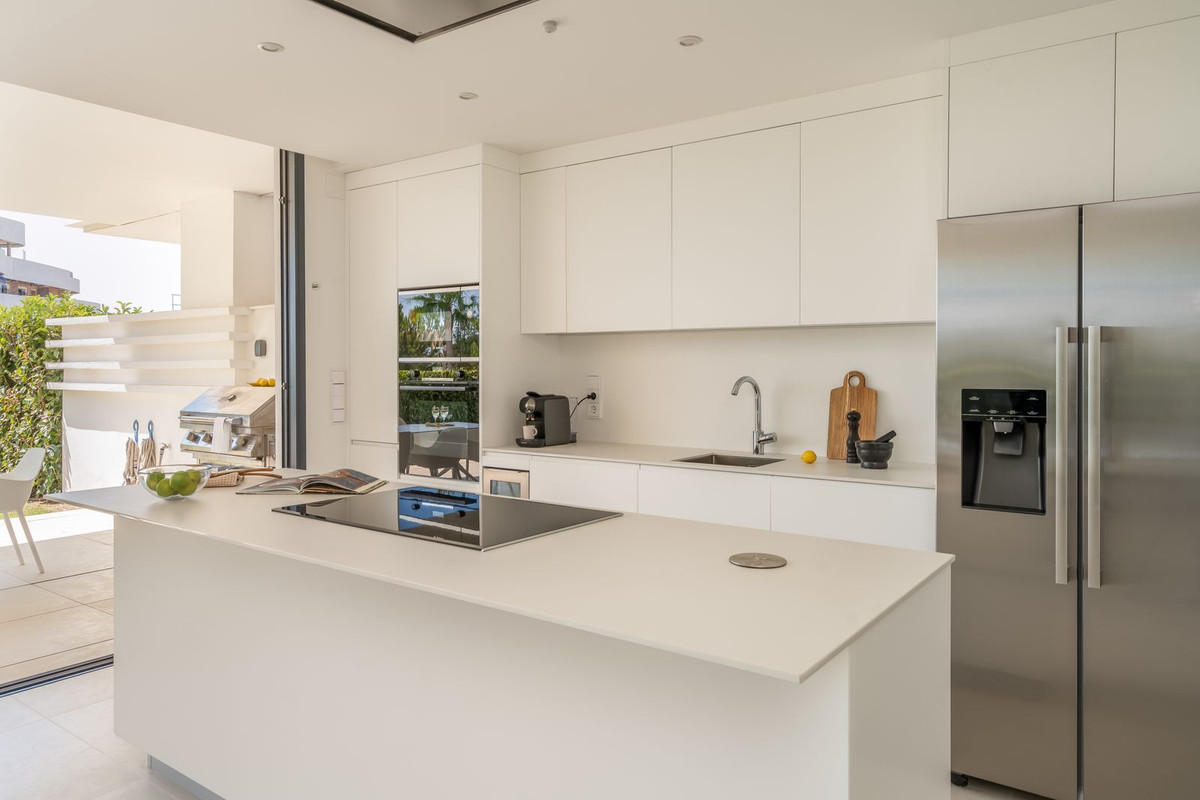 Grond te koop in Fuengirola | 3 slaapkamers H5144806