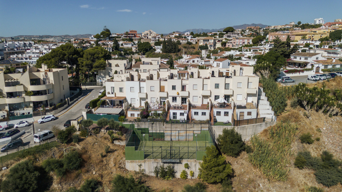 Huis te koop in Fuengirola | 5 slaapkamers H5152636