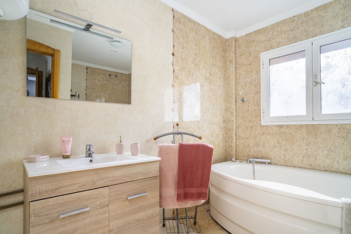 Property main view 44