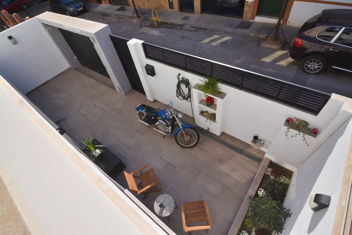 Property main view 48