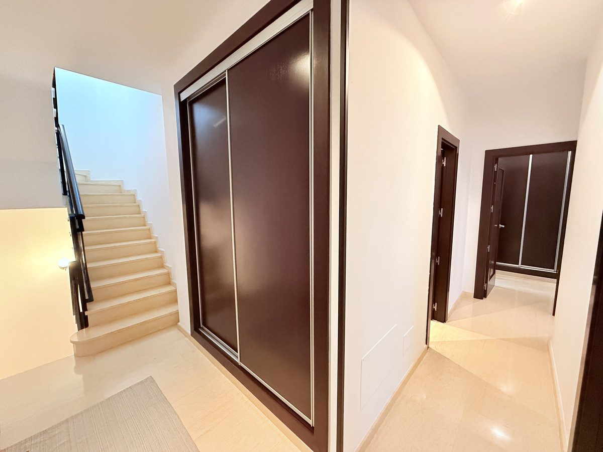 Property main view 33