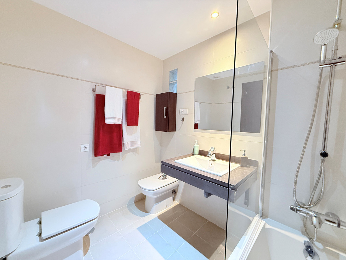 Property main view 40