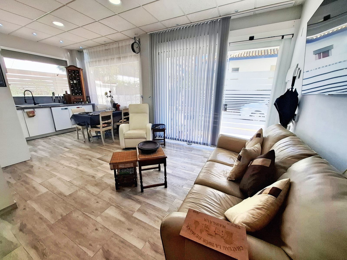 Penthouse te koop in Fuengirola | 4 slaapkamers H5274226