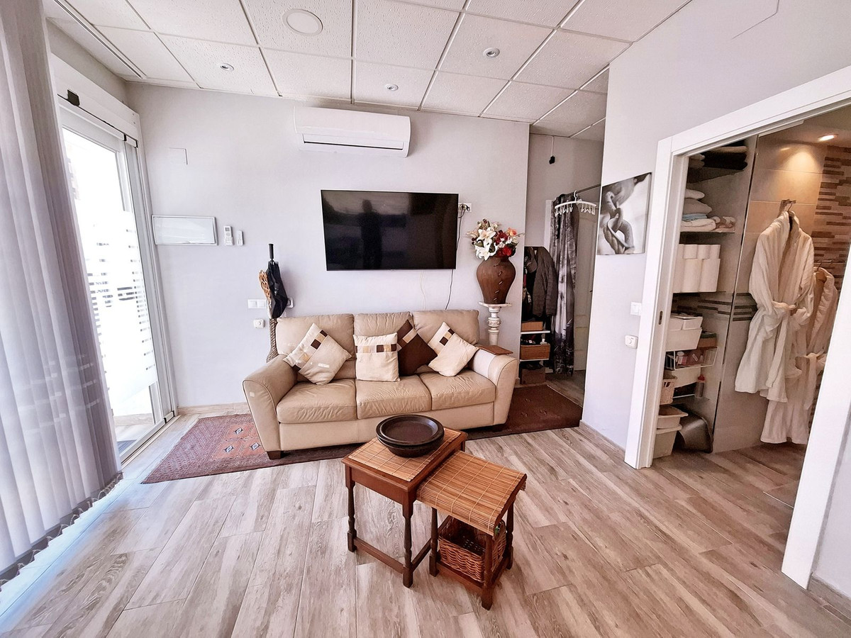 Penthouse te koop in Fuengirola | 4 slaapkamers H5274226