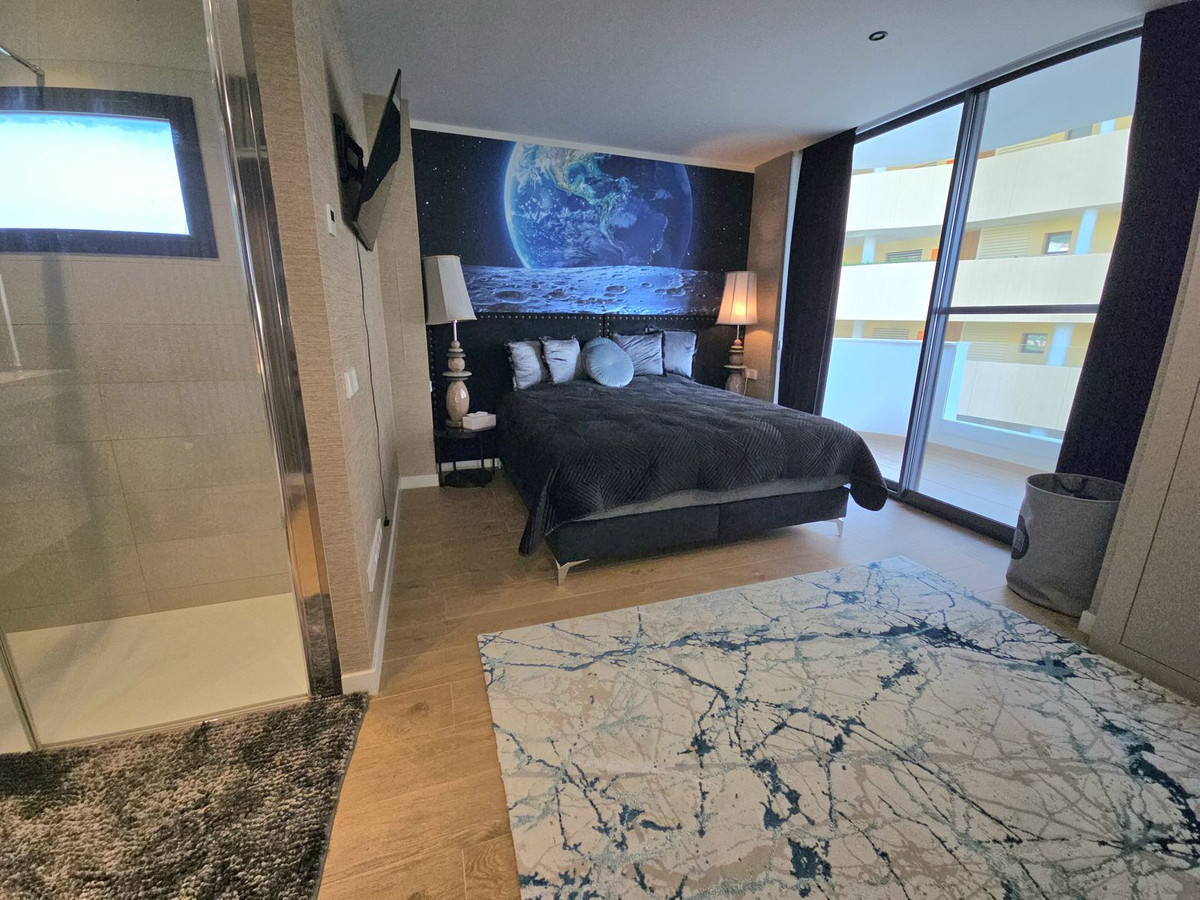 Appartement te koop in Fuengirola | 2 slaapkamers H5285866