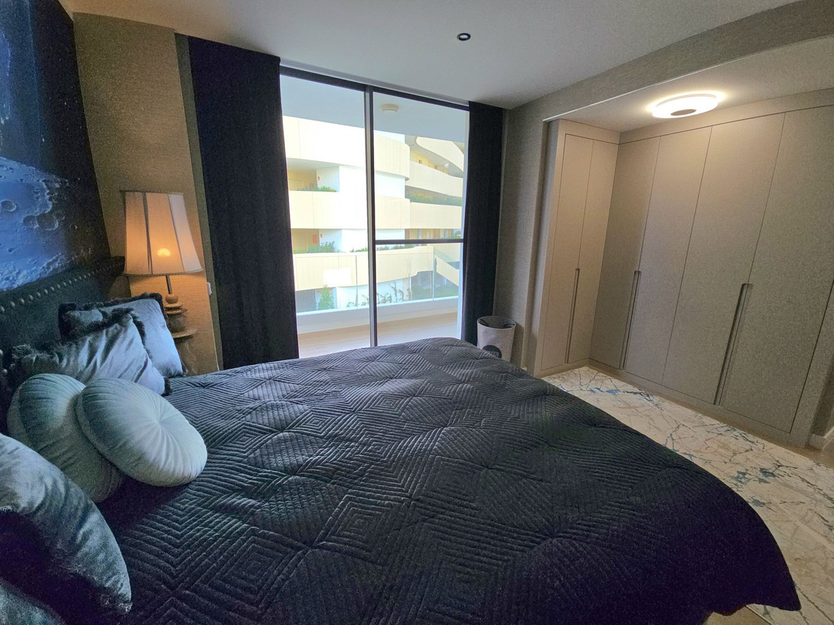 Appartement te koop in Fuengirola | 2 slaapkamers H5285866