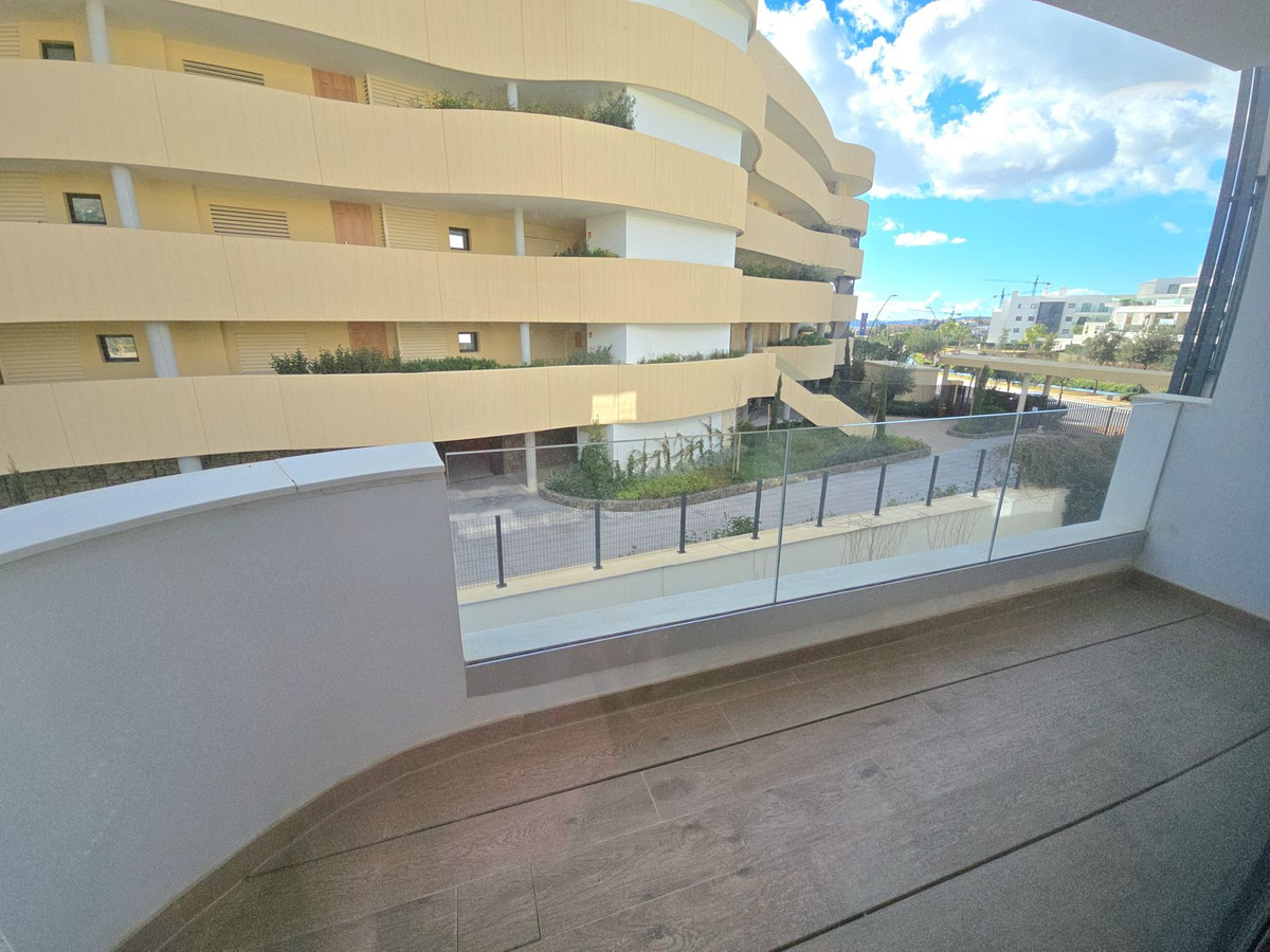 Appartement te koop in Fuengirola | 2 slaapkamers H5285866