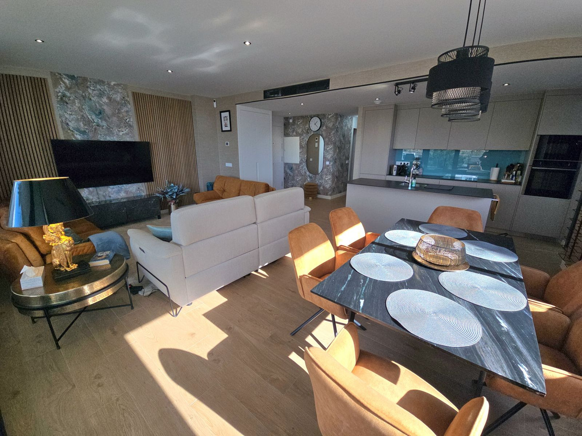 Appartement te koop in Fuengirola | 2 slaapkamers H5285866