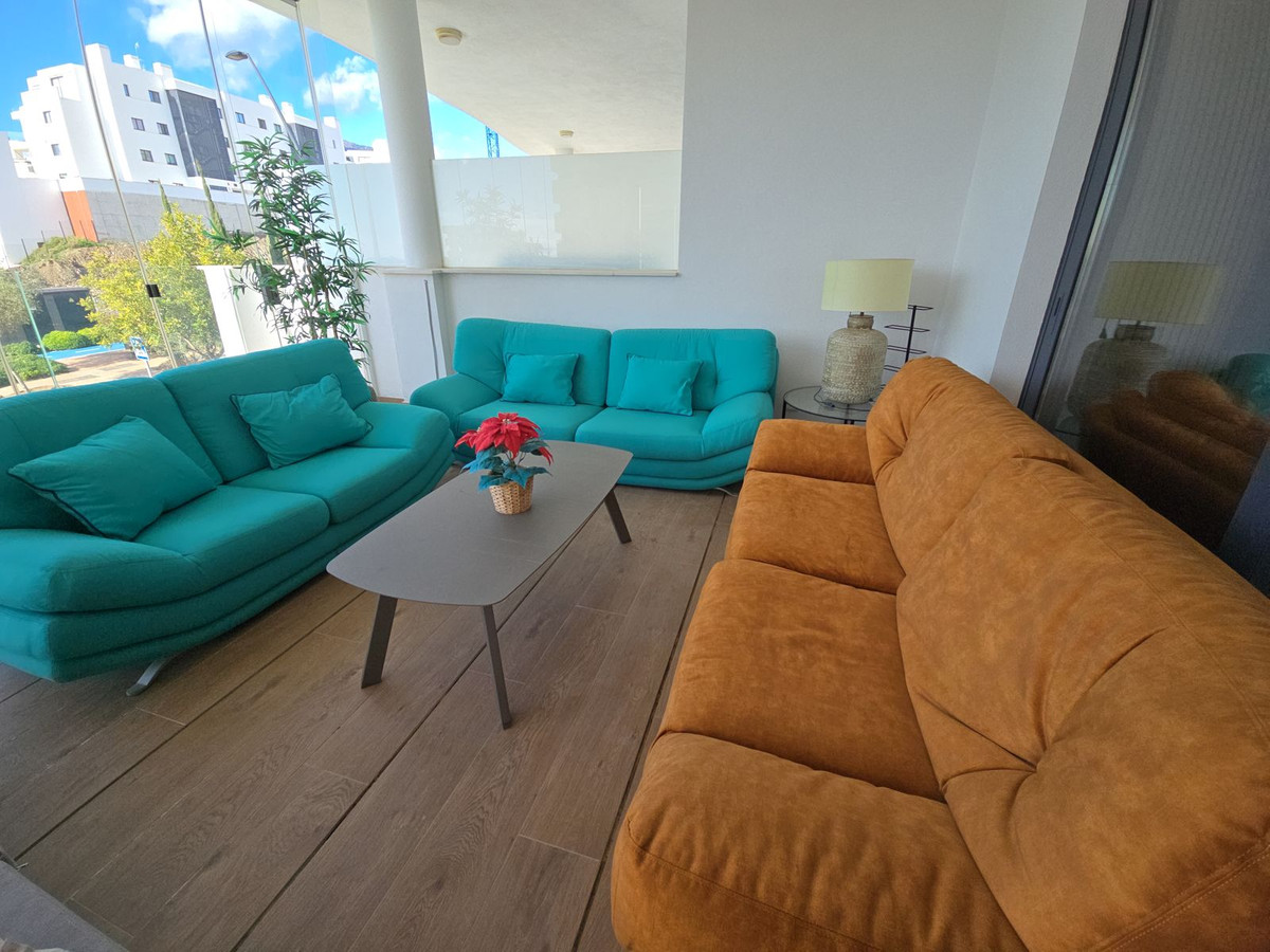 Appartement te koop in Fuengirola | 2 slaapkamers H5285866