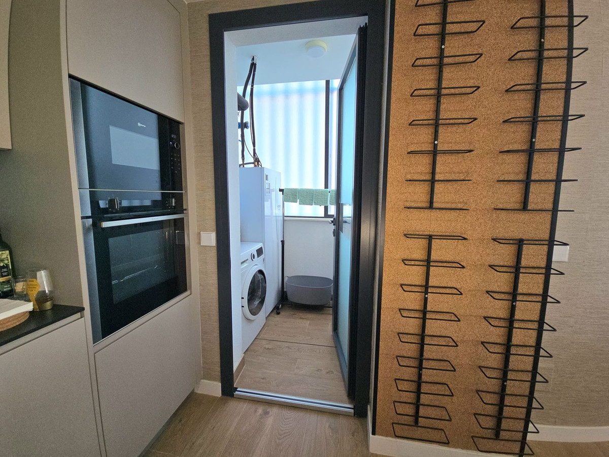 Appartement te koop in Fuengirola | 2 slaapkamers H5285866