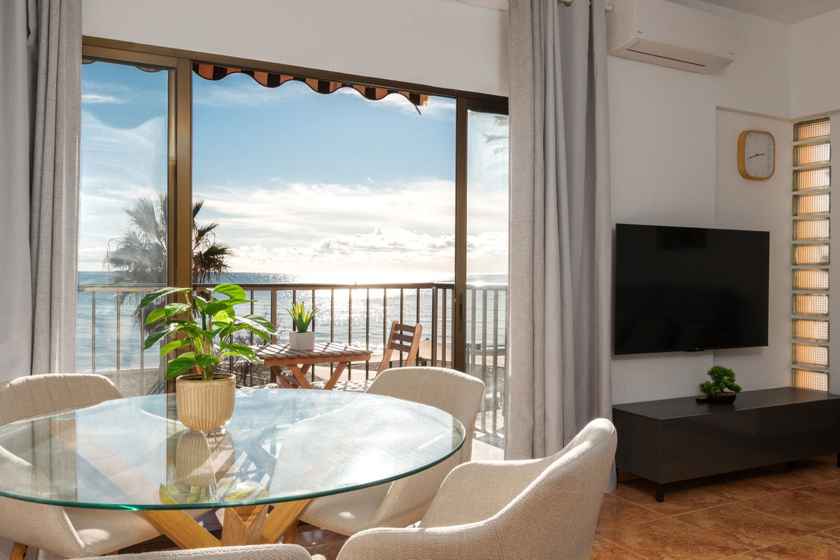 Appartement te koop in Fuengirola | 2 slaapkamers H5287195