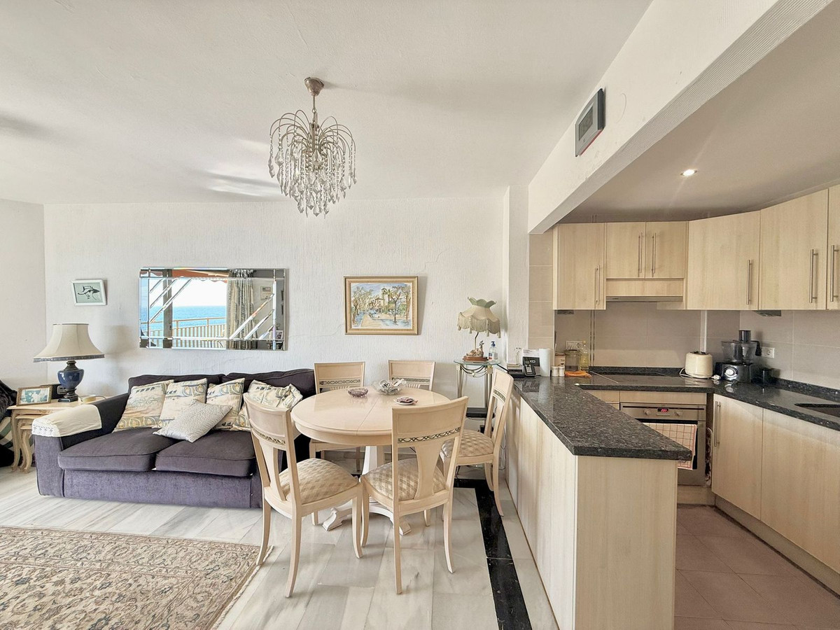 Appartement te koop in Fuengirola | 2 slaapkamers H5306737