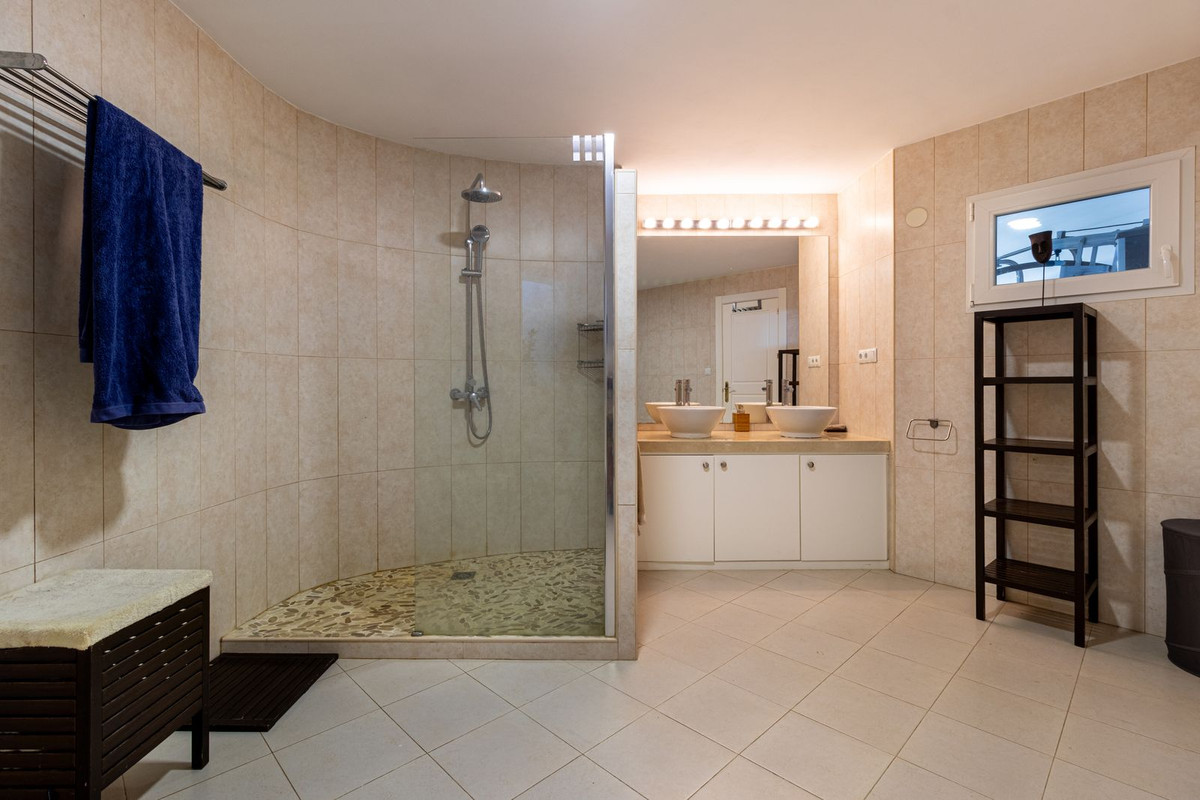 Huis te koop in Fuengirola | 6 slaapkamers H5309953