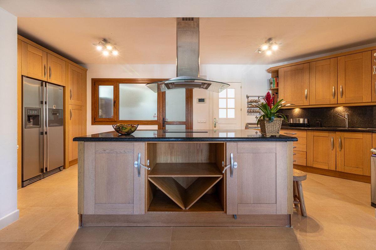 Huis te koop in Fuengirola | 6 slaapkamers H5309953