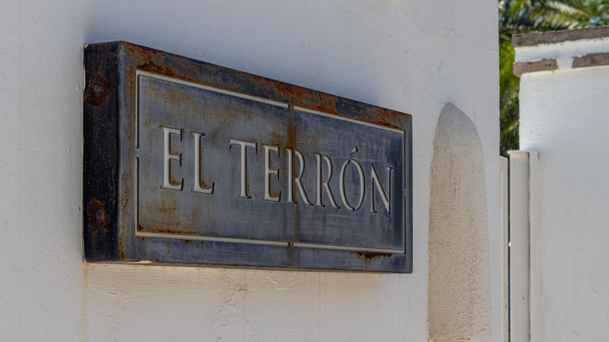 Huis te koop in Fuengirola | 6 slaapkamers H5309953