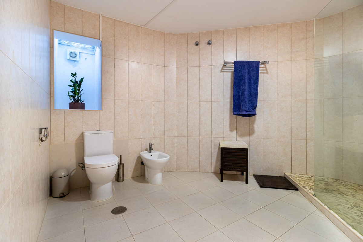 Huis te koop in Fuengirola | 6 slaapkamers H5309953