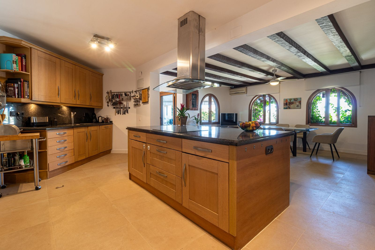 Huis te koop in Fuengirola | 6 slaapkamers H5309953