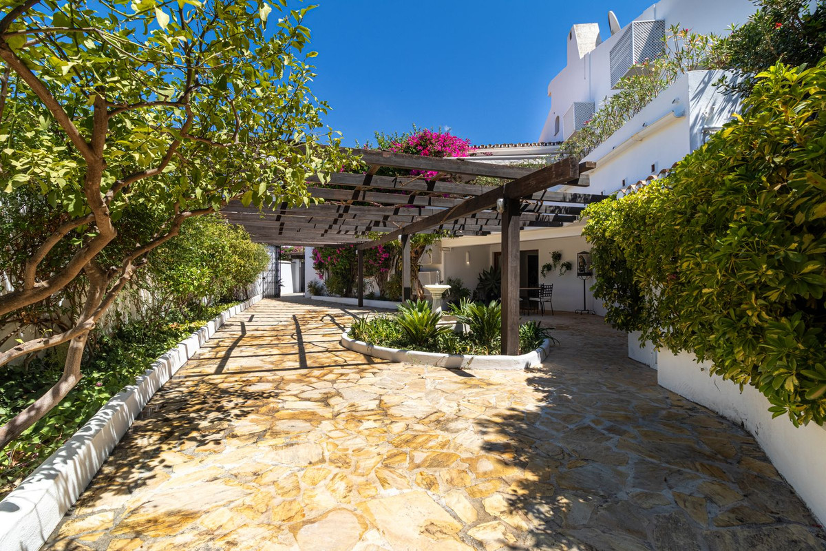 Huis te koop in Fuengirola | 6 slaapkamers H5309953