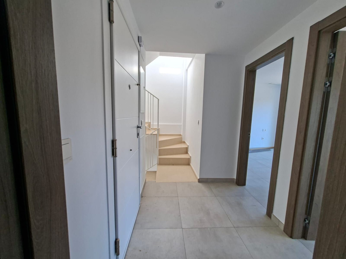 Property main view 33