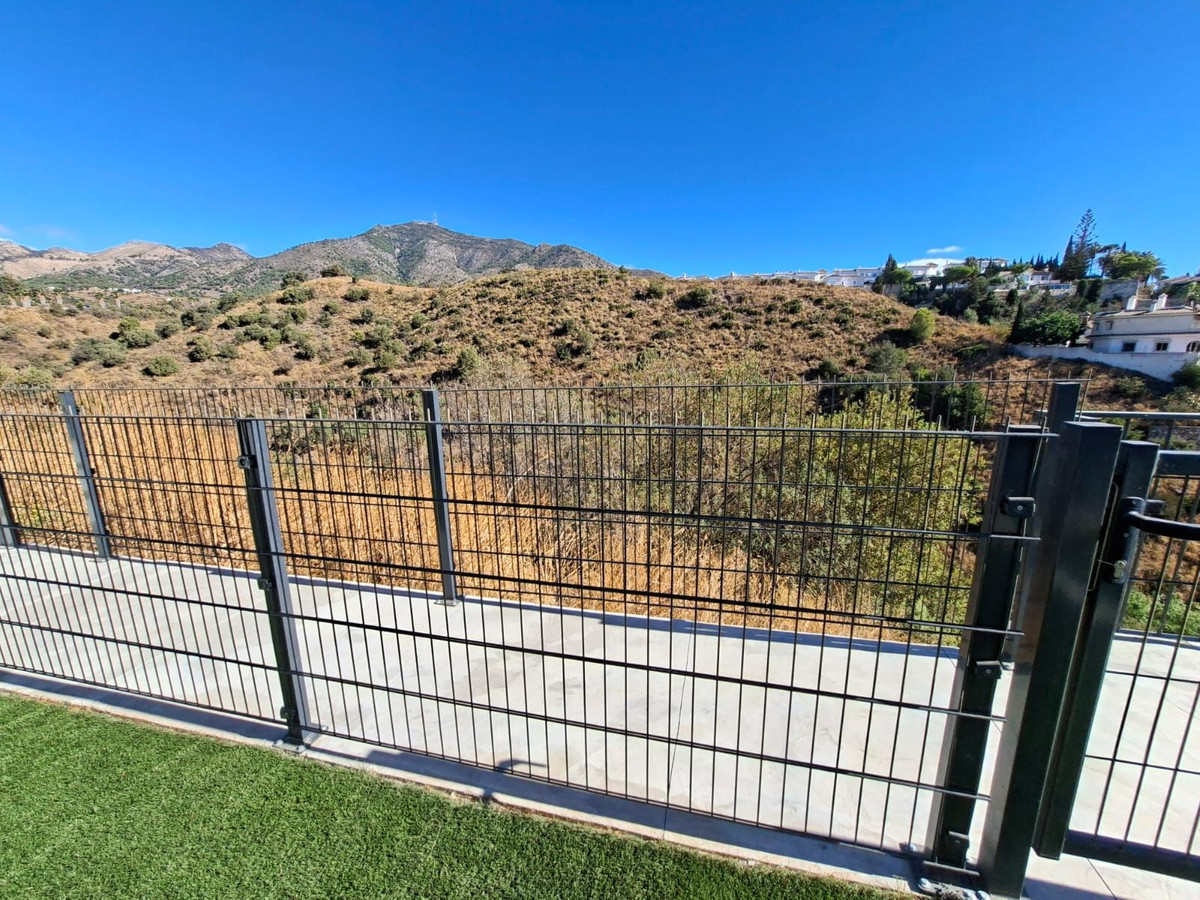 Property main view 60