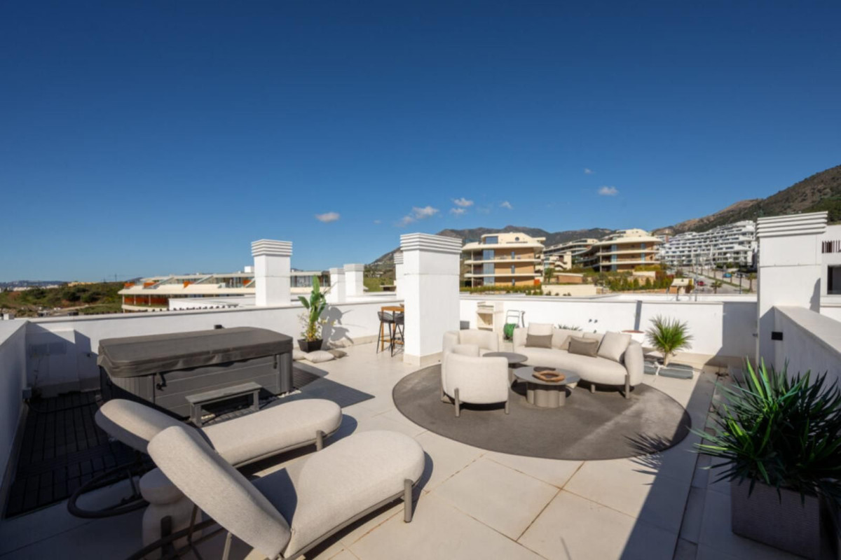 Appartement te koop in Fuengirola | 2 slaapkamers H5347915