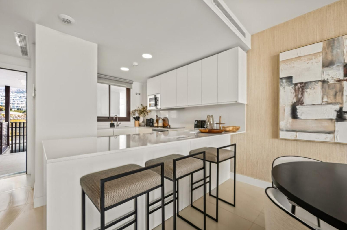 Appartement te koop in Fuengirola | 2 slaapkamers H5347915