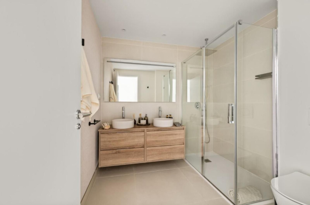 Appartement te koop in Fuengirola | 2 slaapkamers H5347915