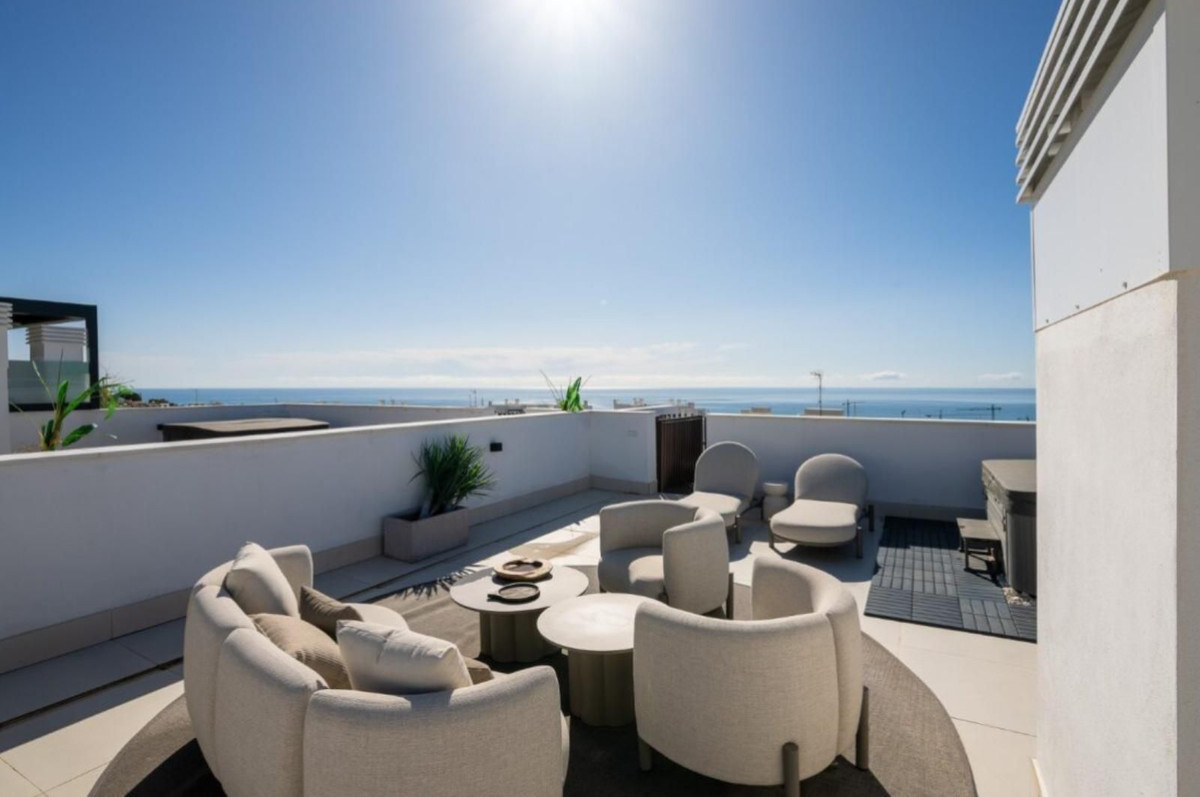 Appartement te koop in Fuengirola | 2 slaapkamers H5347915