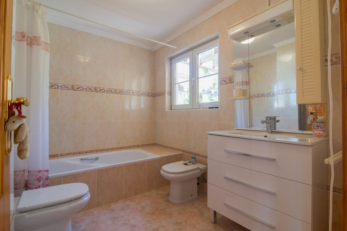 Huis te koop in Fuengirola | 3 slaapkamers H5373961