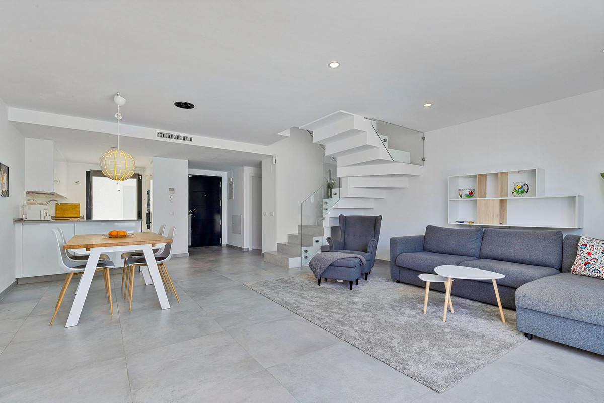 Huis te koop in Fuengirola | 3 slaapkamers H5387758