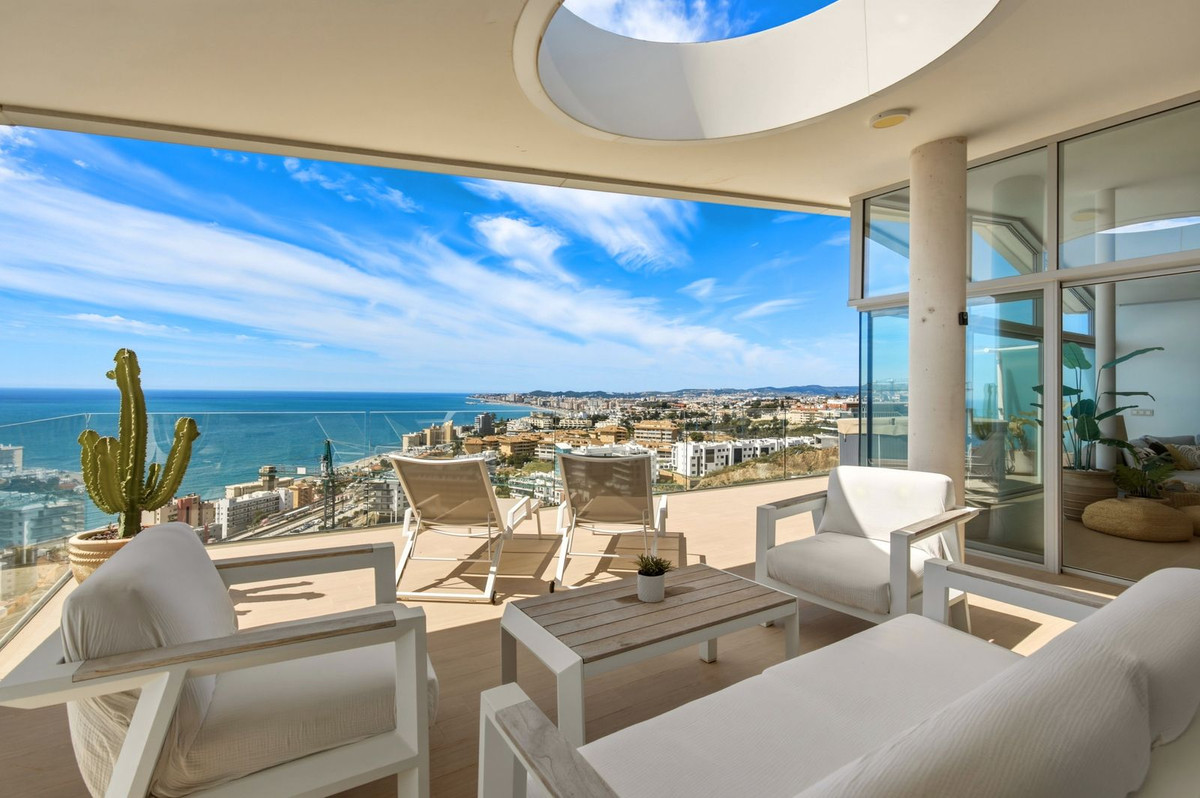 Penthouse te koop in Fuengirola | 4 slaapkamers H5397214