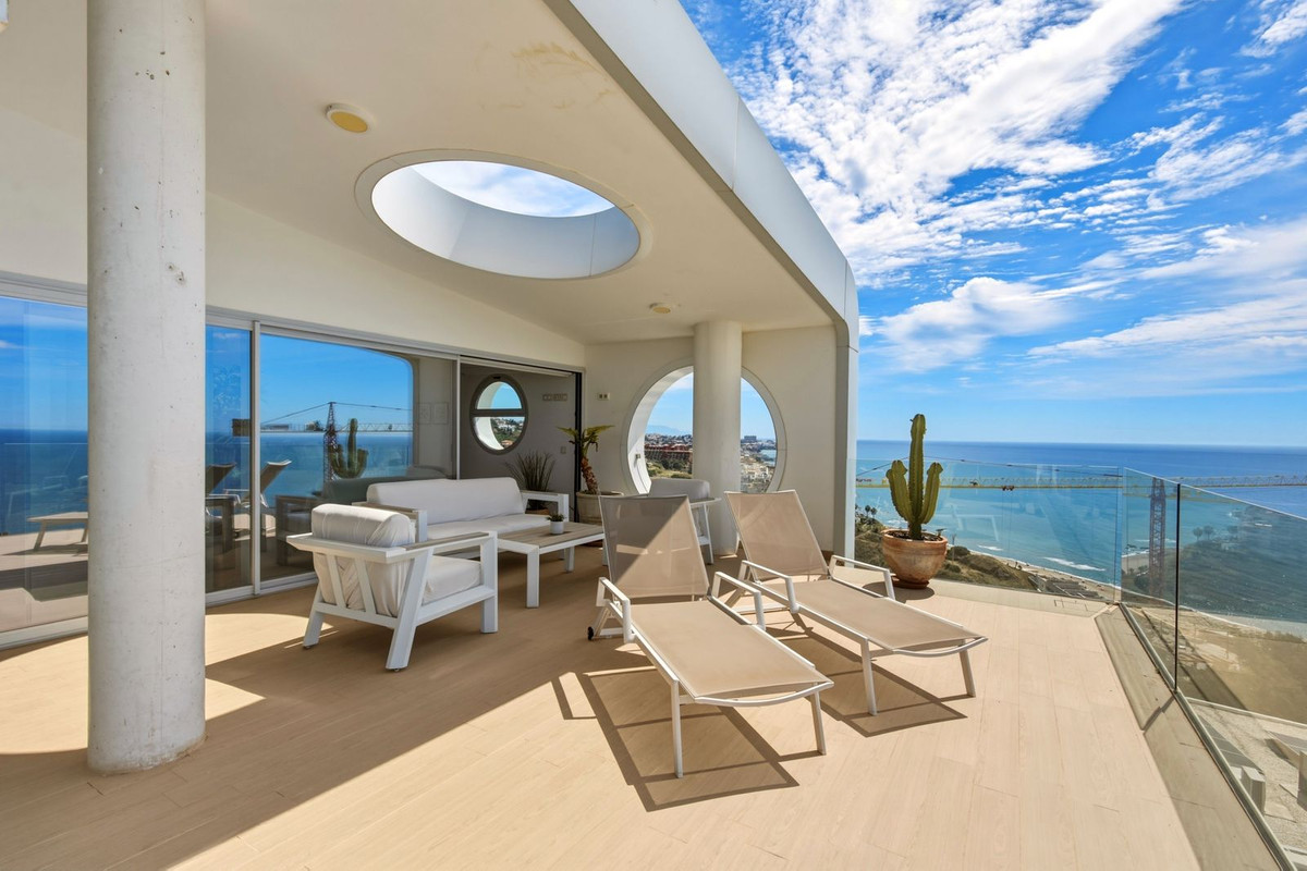 Penthouse te koop in Fuengirola | 4 slaapkamers H5397214
