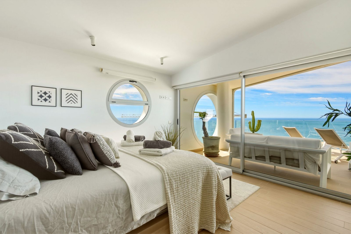 Penthouse te koop in Fuengirola | 4 slaapkamers H5397214
