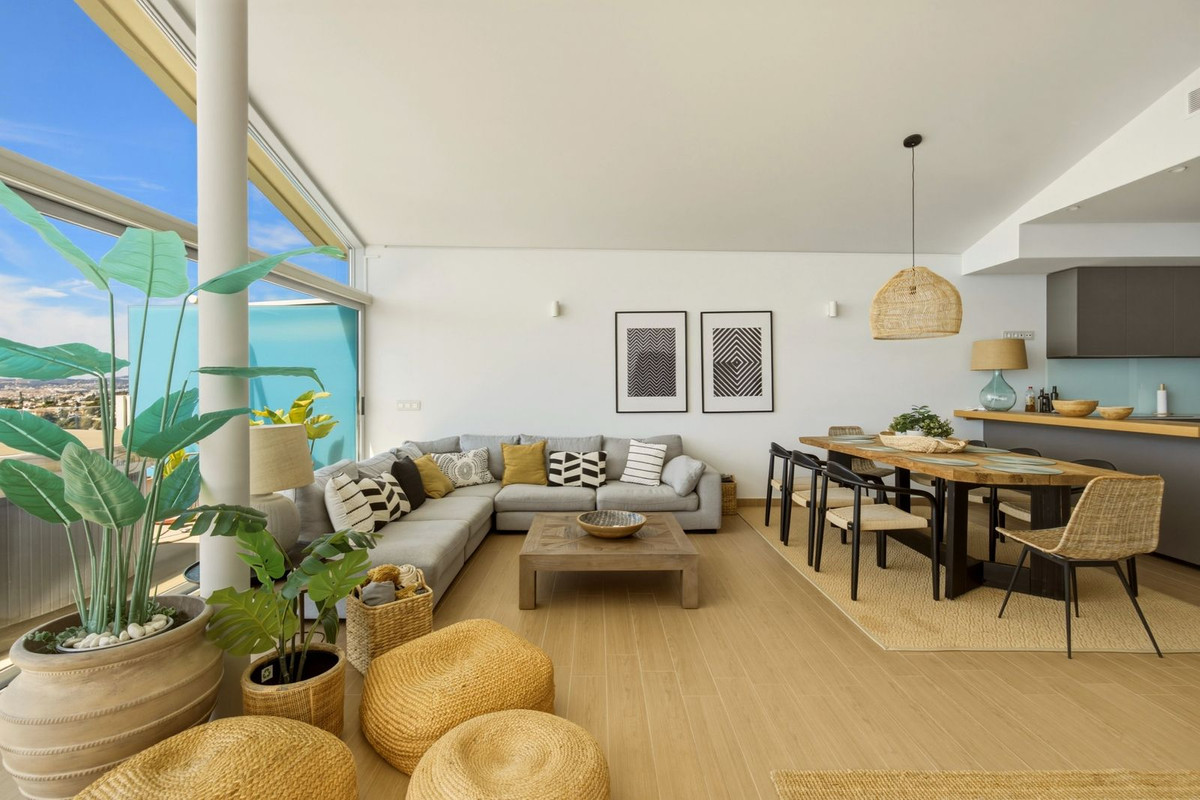 Penthouse te koop in Fuengirola | 4 slaapkamers H5397214