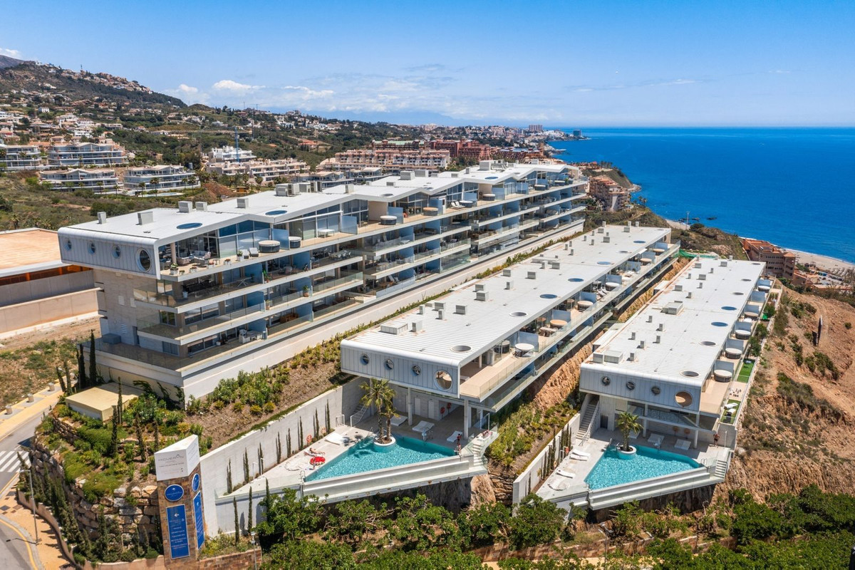 Penthouse te koop in Fuengirola | 4 slaapkamers H5397214