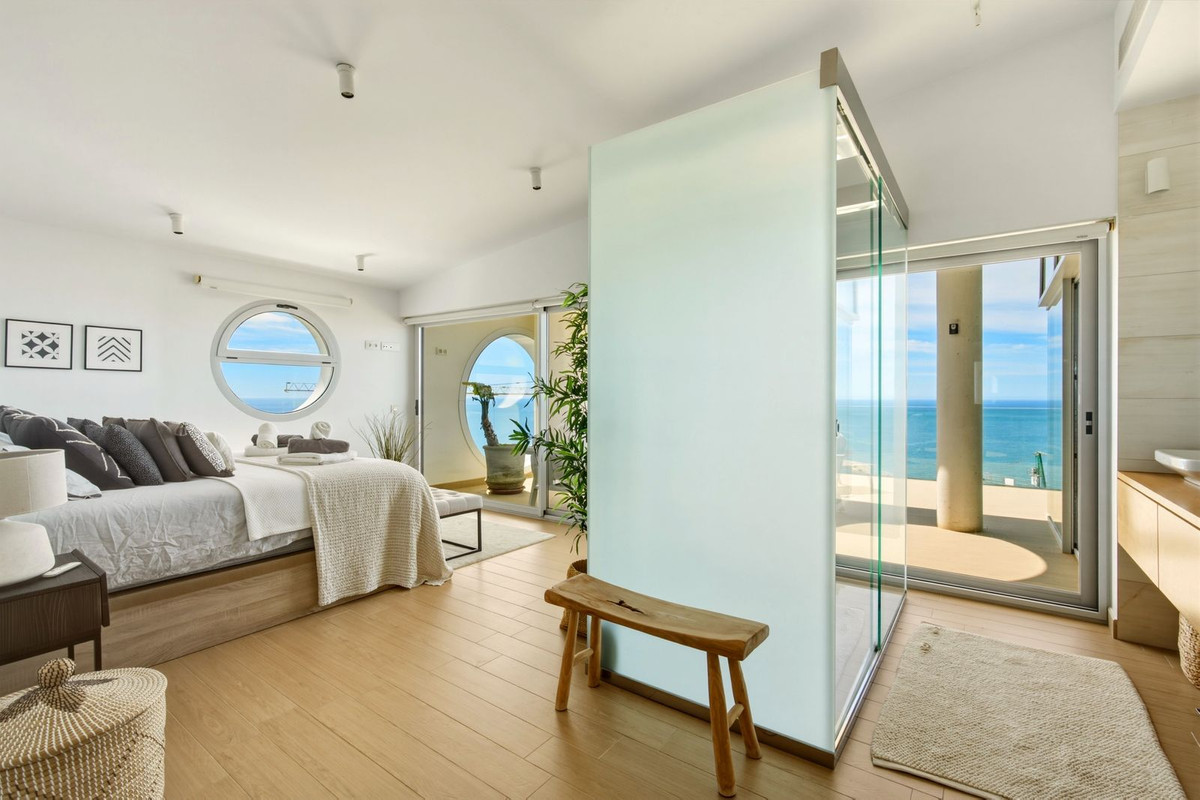 Penthouse te koop in Fuengirola | 4 slaapkamers H5397214