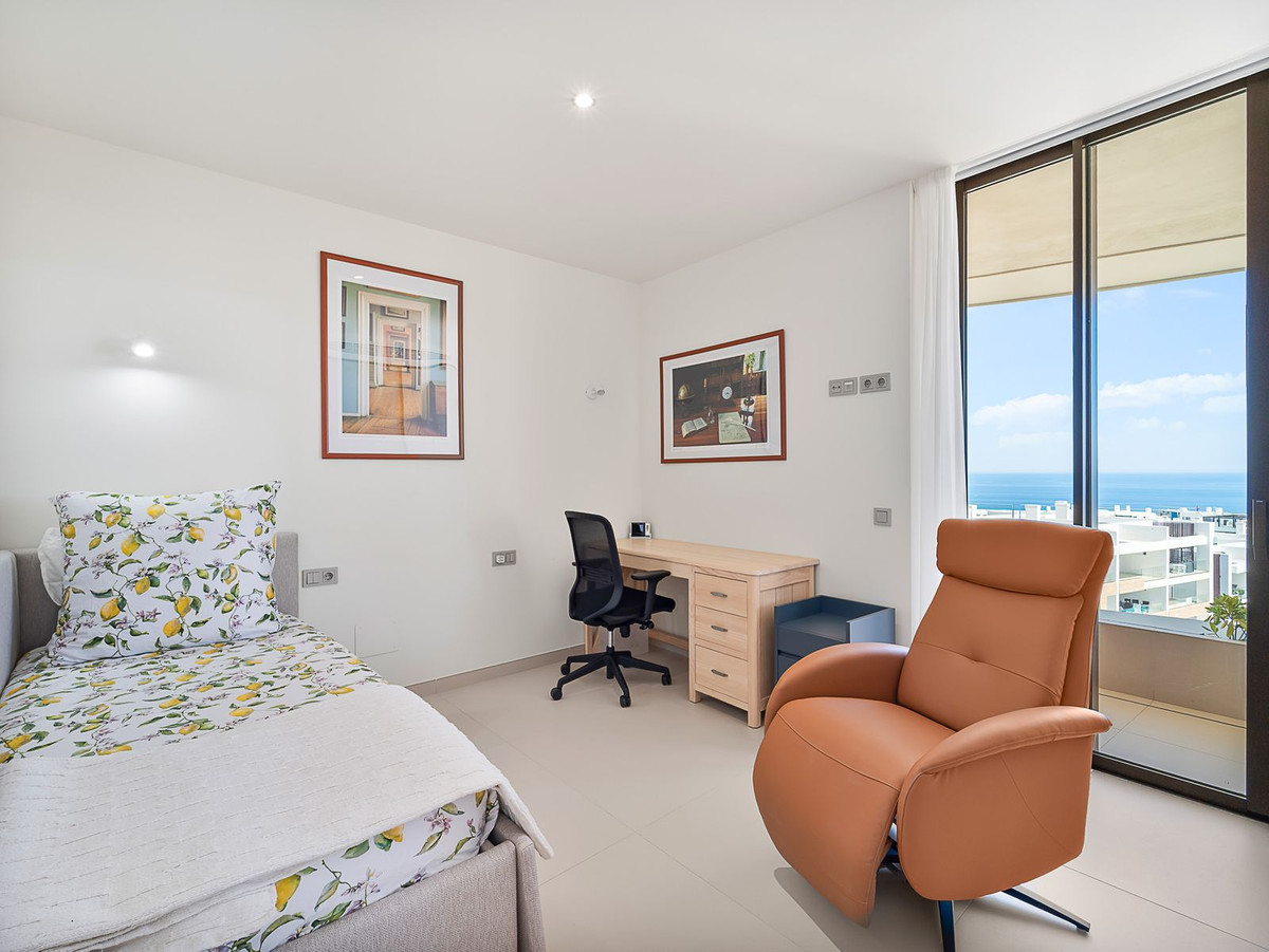 Appartement te koop in Fuengirola | 2 slaapkamers H5397607