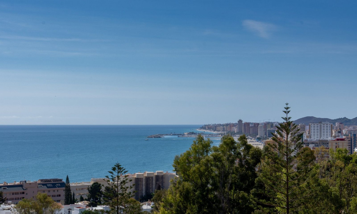 Huis te koop in Fuengirola | 4 slaapkamers H5402854