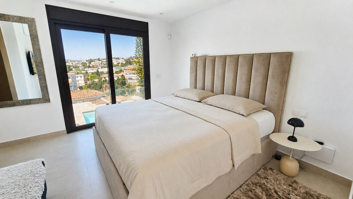 Huis te koop in Fuengirola | 4 slaapkamers H5402854