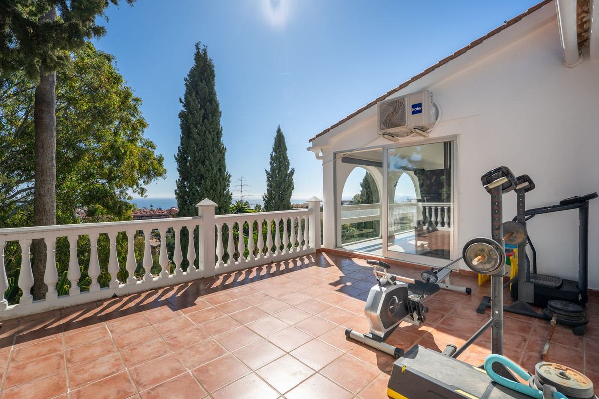 Huis te koop in Fuengirola | 4 slaapkamers H5413108