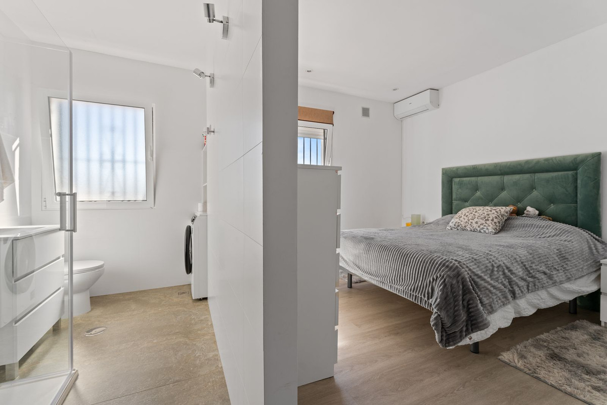 Huis te koop in Fuengirola | 4 slaapkamers H5413108