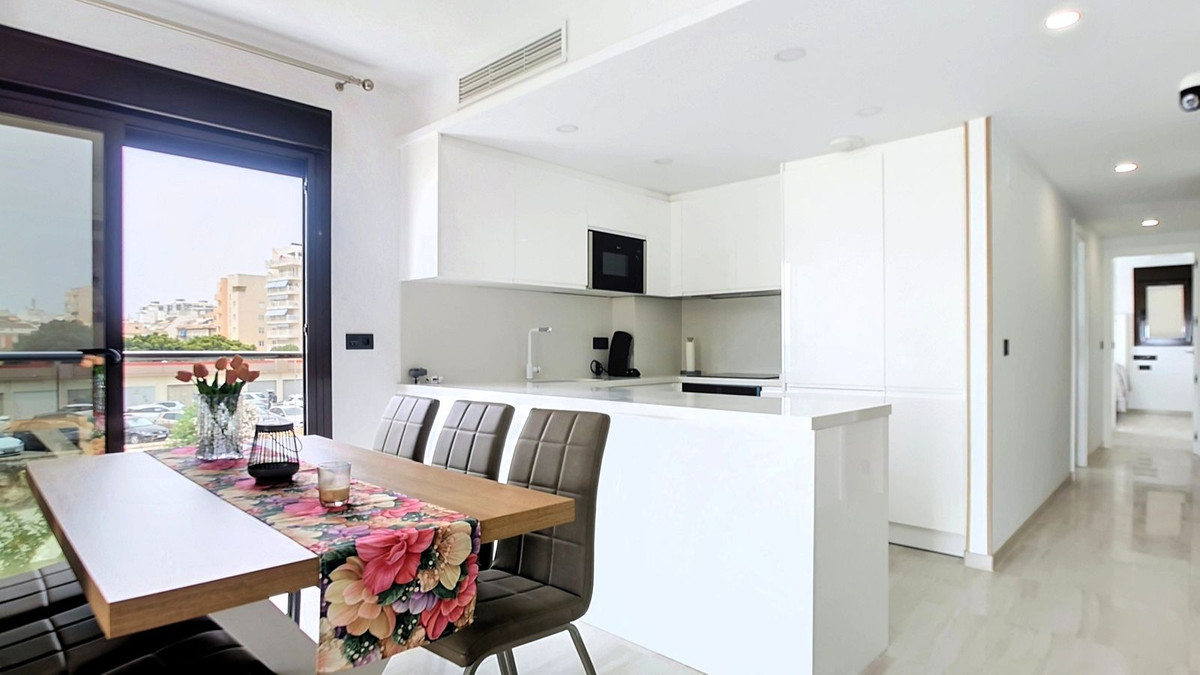 Huis te koop in Fuengirola | 2 slaapkamers H5444794