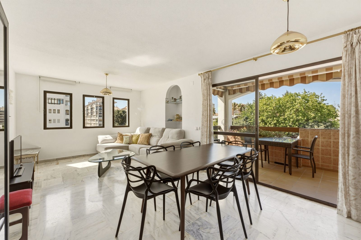 Appartement te koop in Fuengirola | 3 slaapkamers H5444992