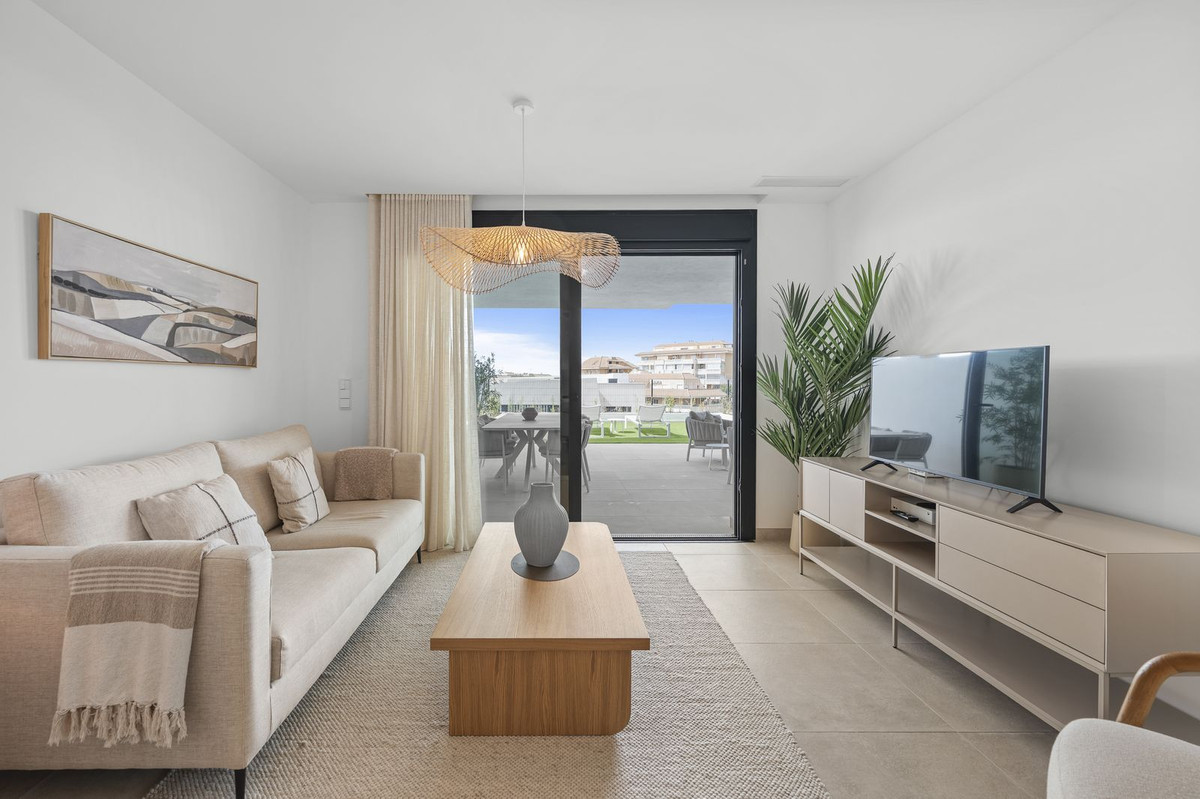 Appartement te koop in Fuengirola | 2 slaapkamers H5447536