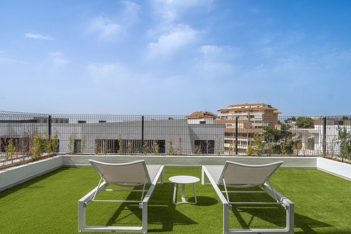 Appartement te koop in Fuengirola | 2 slaapkamers H5447536
