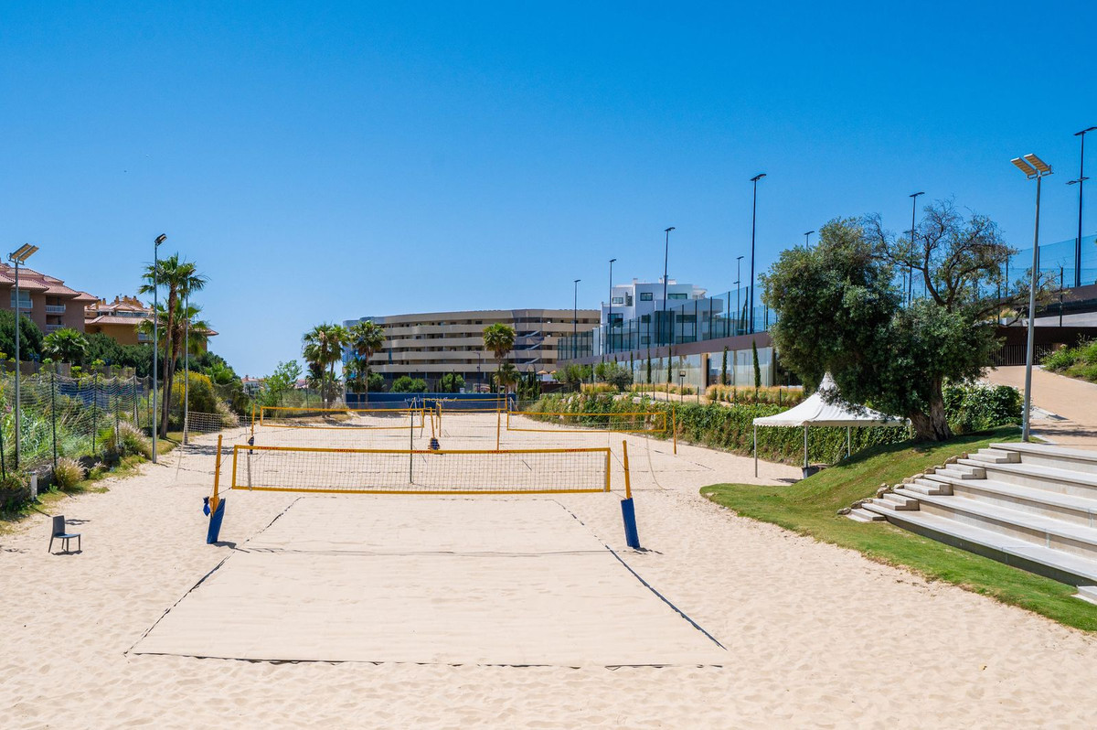 Appartement te koop in Fuengirola | 2 slaapkamers H5447536