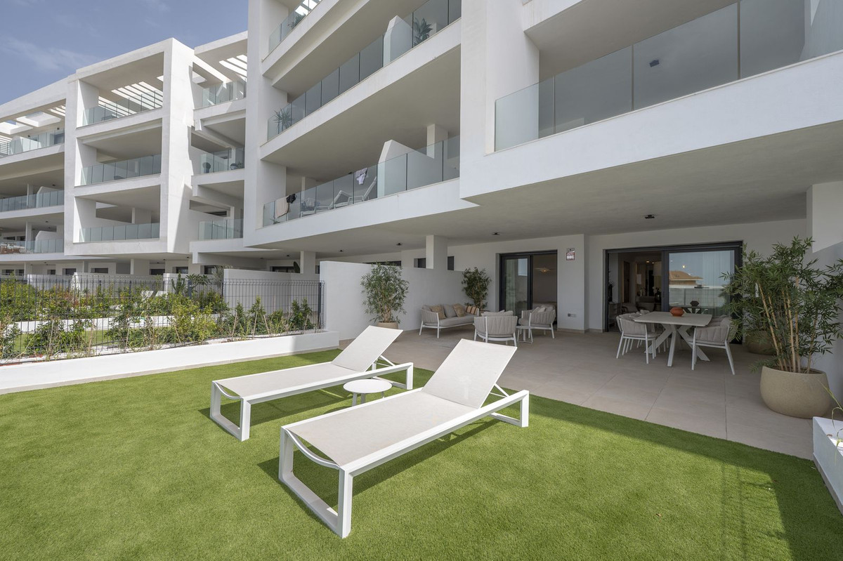Appartement te koop in Fuengirola | 2 slaapkamers H5447536