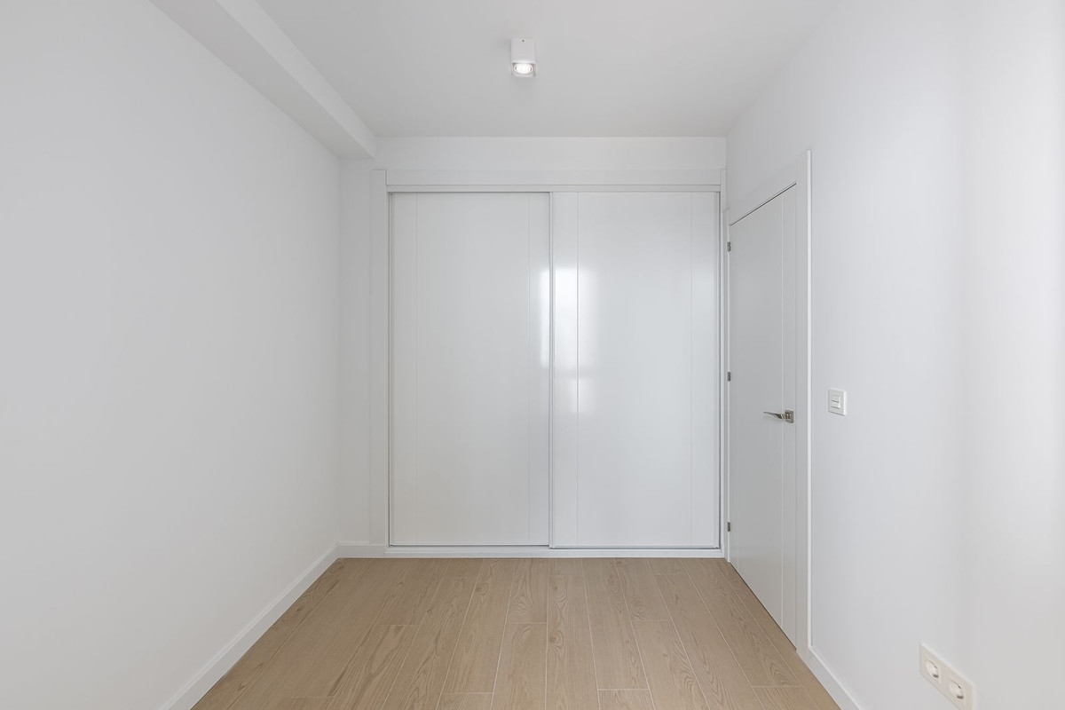 Appartement te koop in Fuengirola | 2 slaapkamers H5448799
