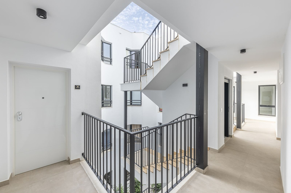 Appartement te koop in Fuengirola | 2 slaapkamers H5448799